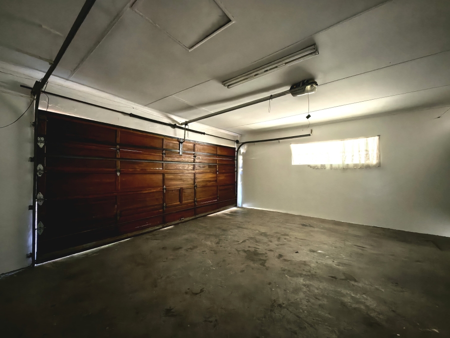 3 Bedroom Property for Sale in Bodorp North West